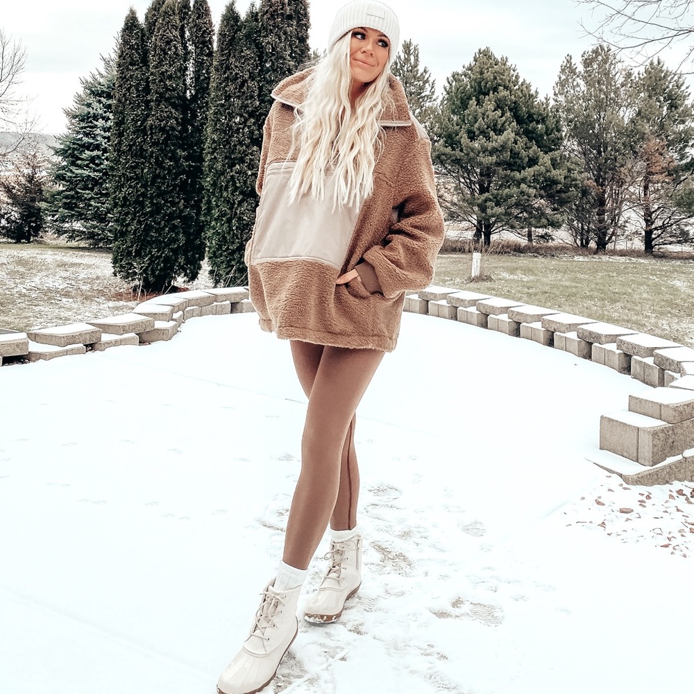 Brown teddy pullover anorak